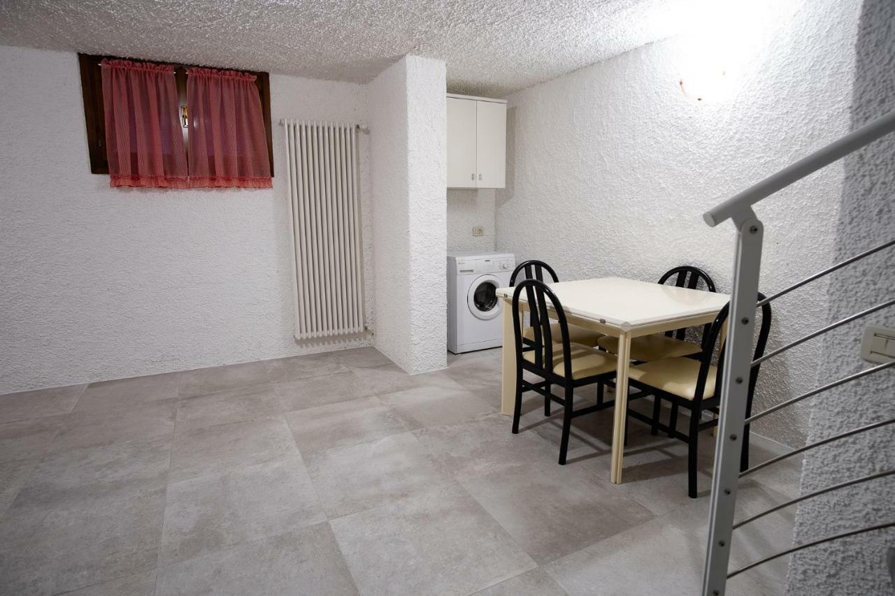 Casa Mary Due - Trilocale Con Giardino Privato A Due Passi Dal Lago سيرمِيوني المظهر الخارجي الصورة